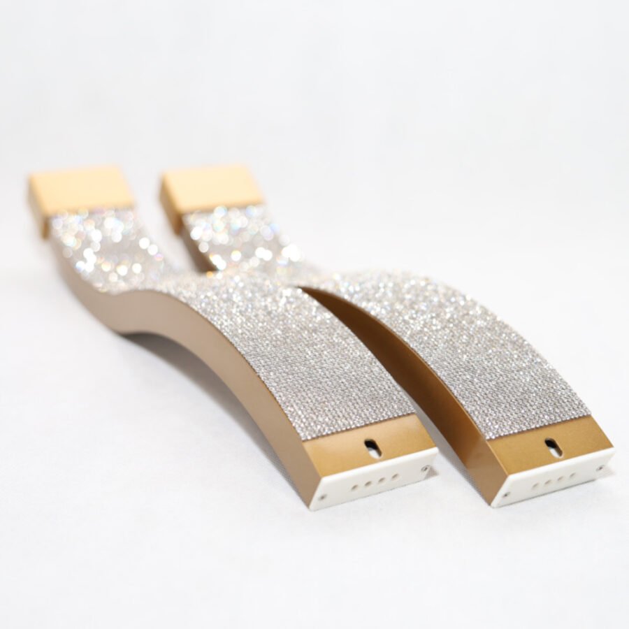 Złota lampa do stylizacji rzęs LED FameLight – 3 tryby, regulacja barwy i mocy światła