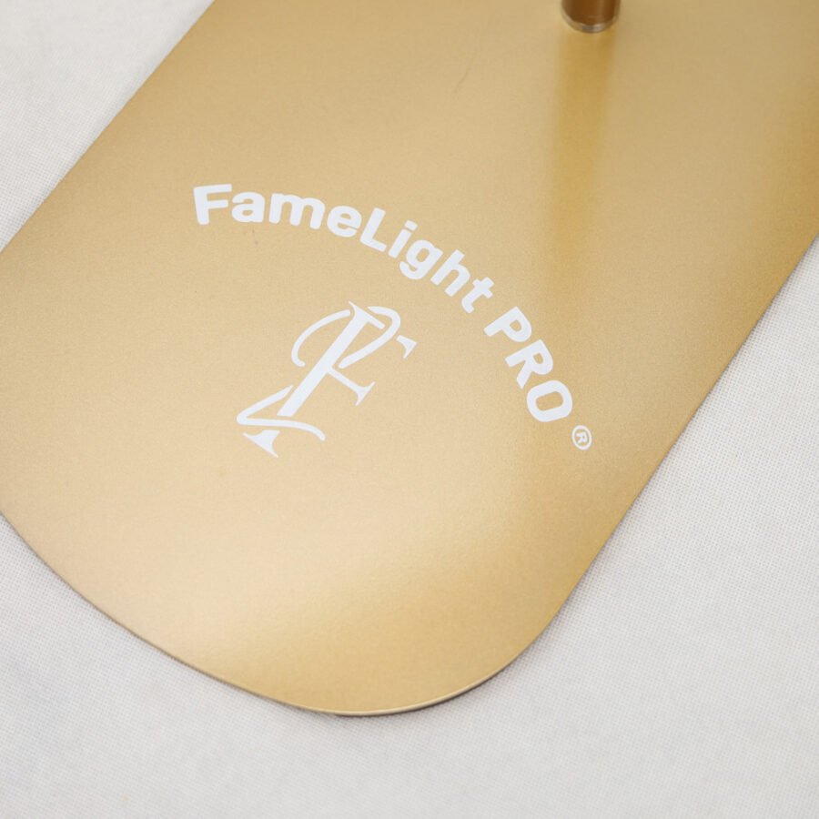 Złota lampa do stylizacji rzęs LED FameLight – 3 tryby, regulacja barwy i mocy światła